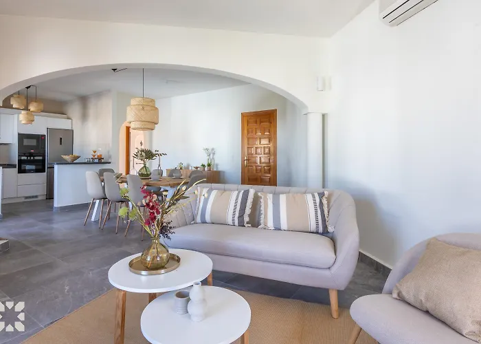 Vila Celenza By Abahana *